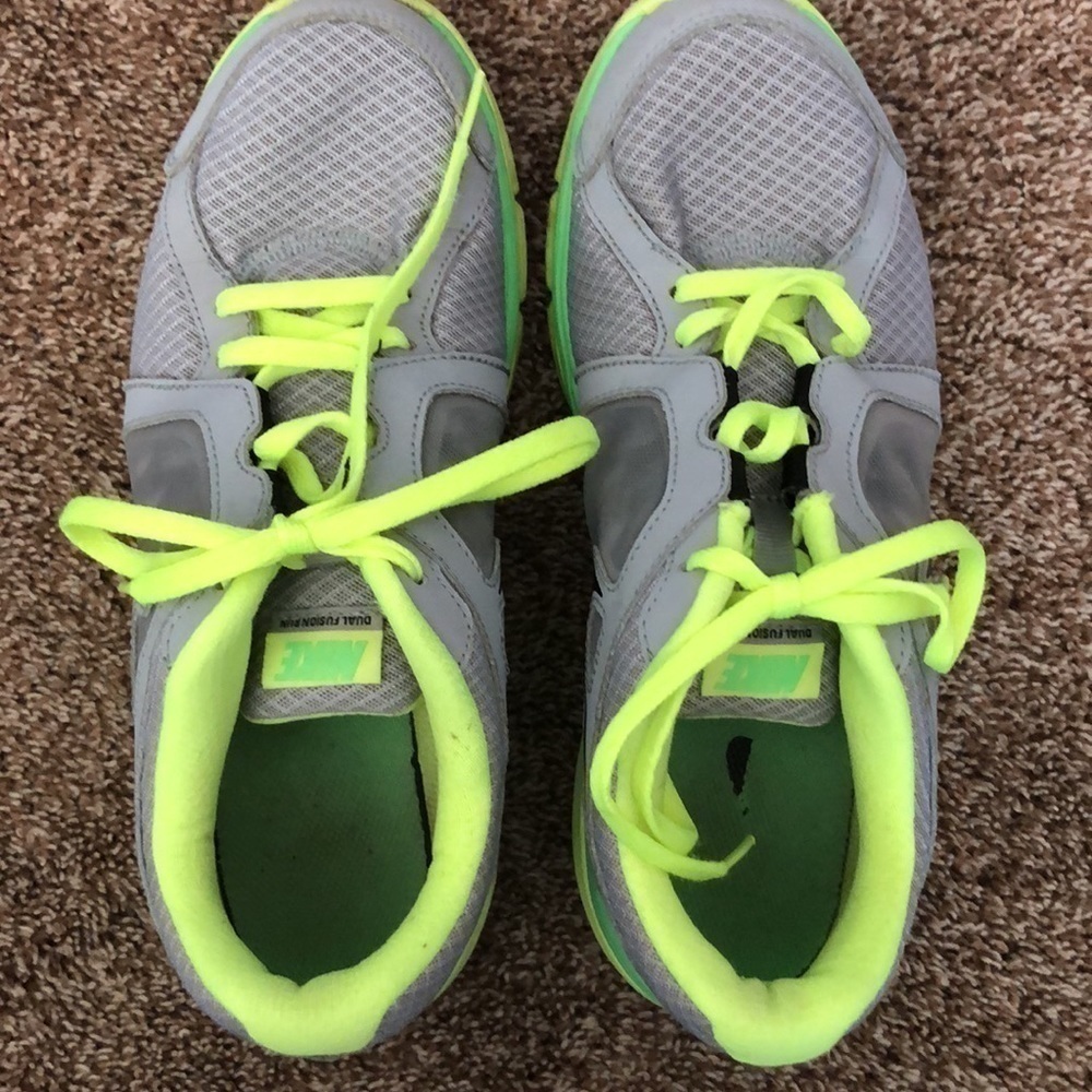Nike Dual Fusion Running Shoes - Picture 5 of 15